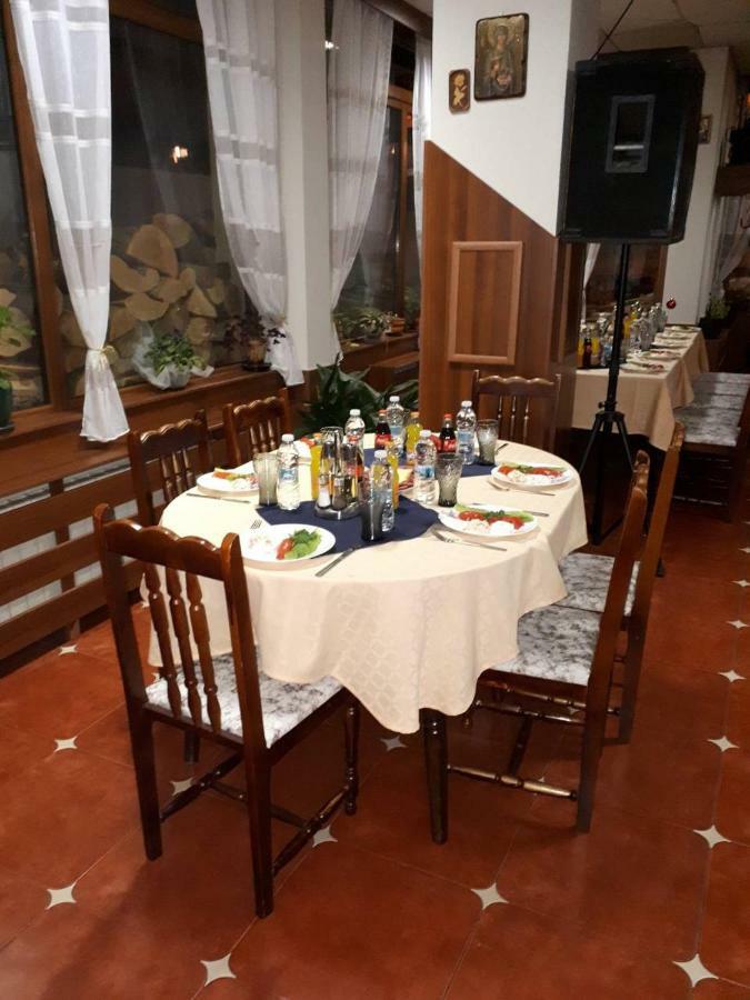 Стаи За Гости - Семейна Къща За Гости Ивел Bansko Exteriér fotografie